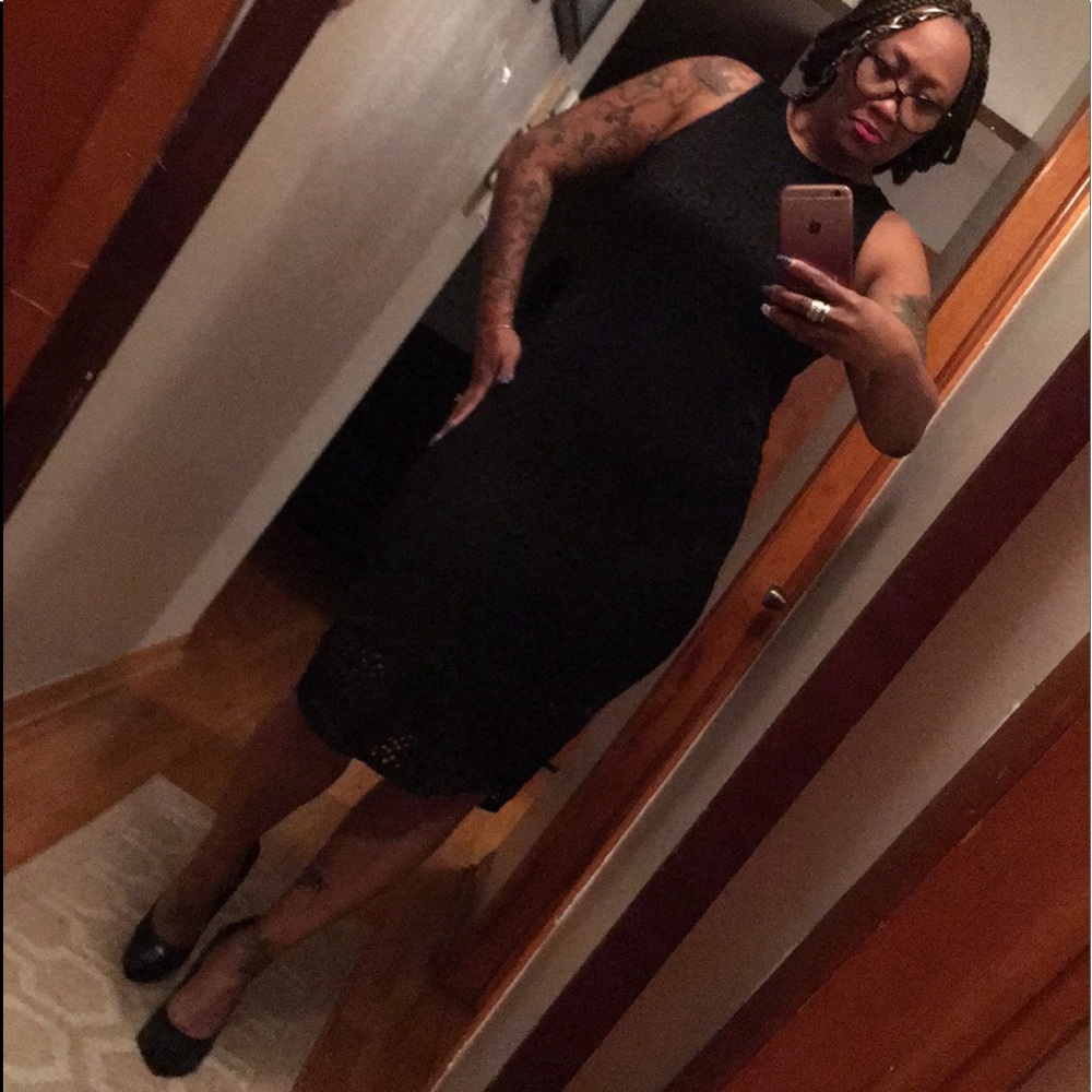 LBD - Picture 2 of 2